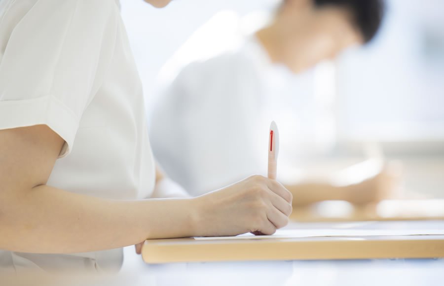 保健師を目指す方必見！国家試験の概要（日程や合格率）と勉強方法