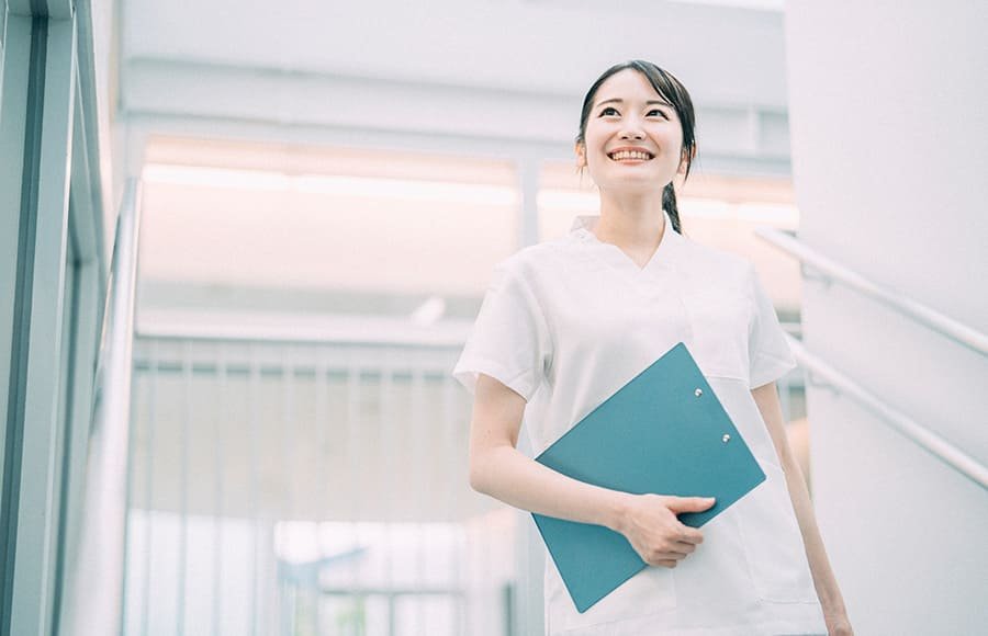 産業・行政以外の保健師として働く道も...!