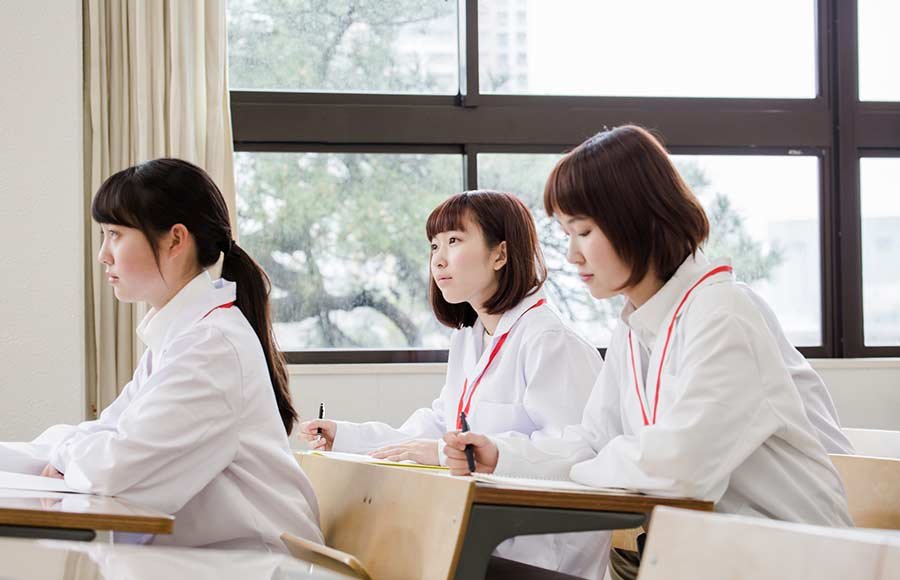 保健師学校とは？