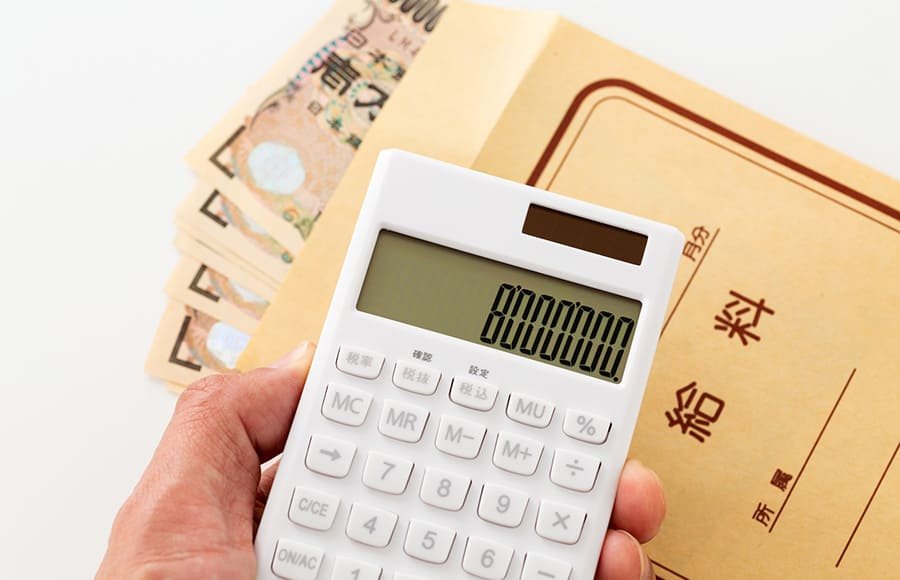 保健師は年収700万を目指せる？