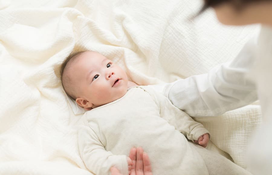 【新生児訪問】新生児がいる家に保健師が訪問