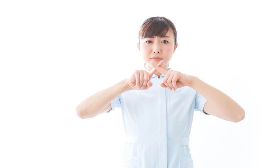 産業保健師の服装は白衣?