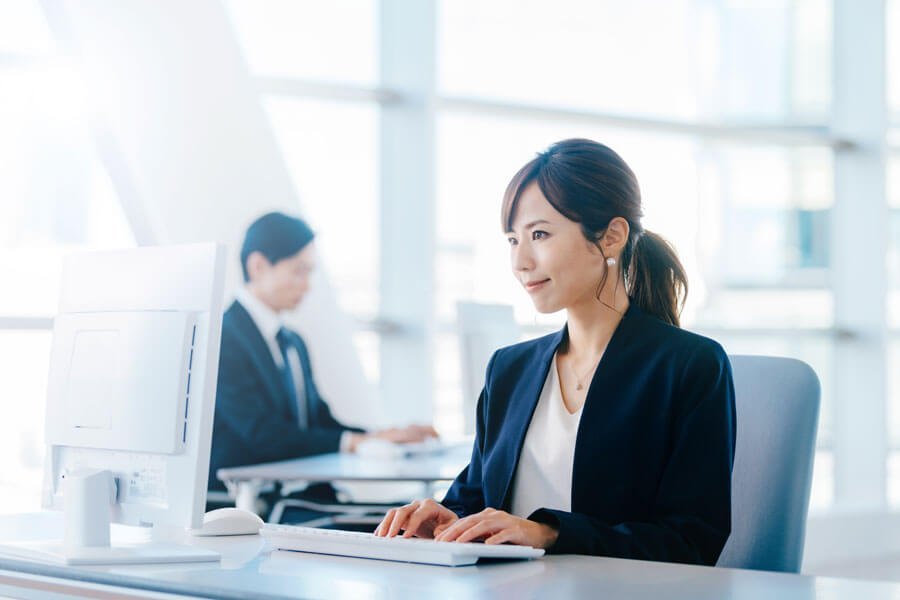 企業で働く産業保健師の役割や仕事内容とは？１日のスケジュールやメリットも徹底解説
