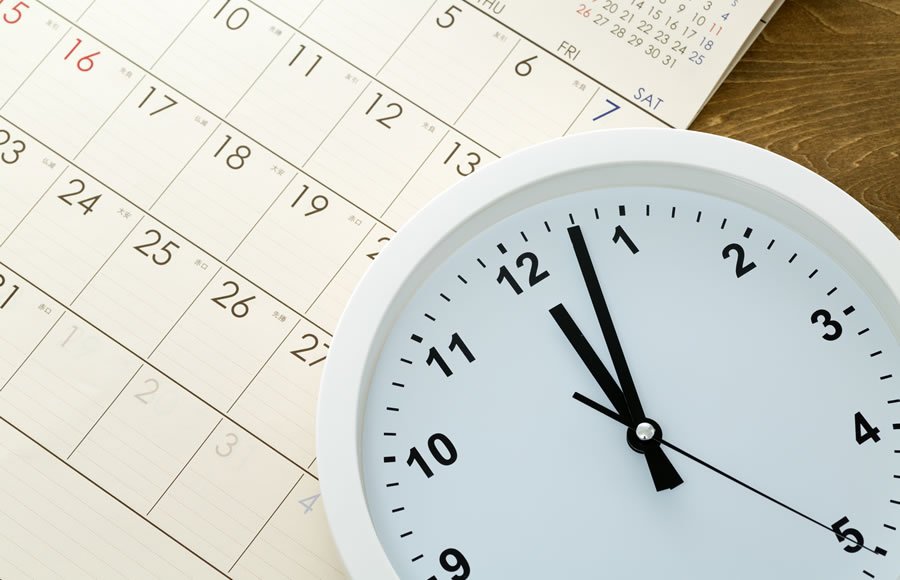 企業で働く産業保健師の1日のスケジュール