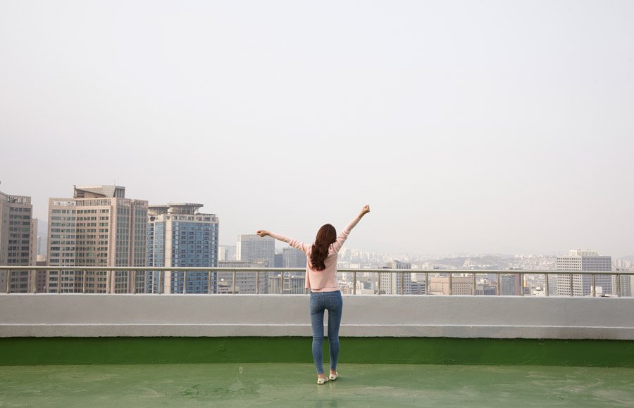 産業保健師が看護師時代と比べて「体が楽」と感じる理由