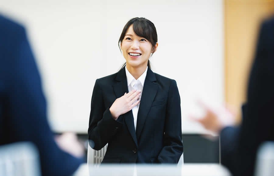 産業保健師の高倍率を突破する選考対策｜書類・面接で「選ばれる人」になる