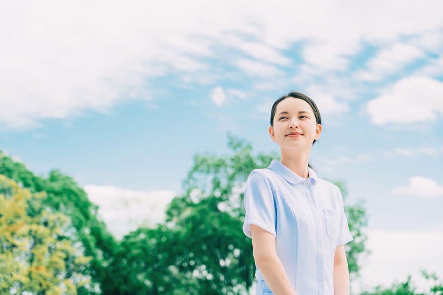 保健師とは？種類や仕事内容、メリットを解説！看護師とはどう違う